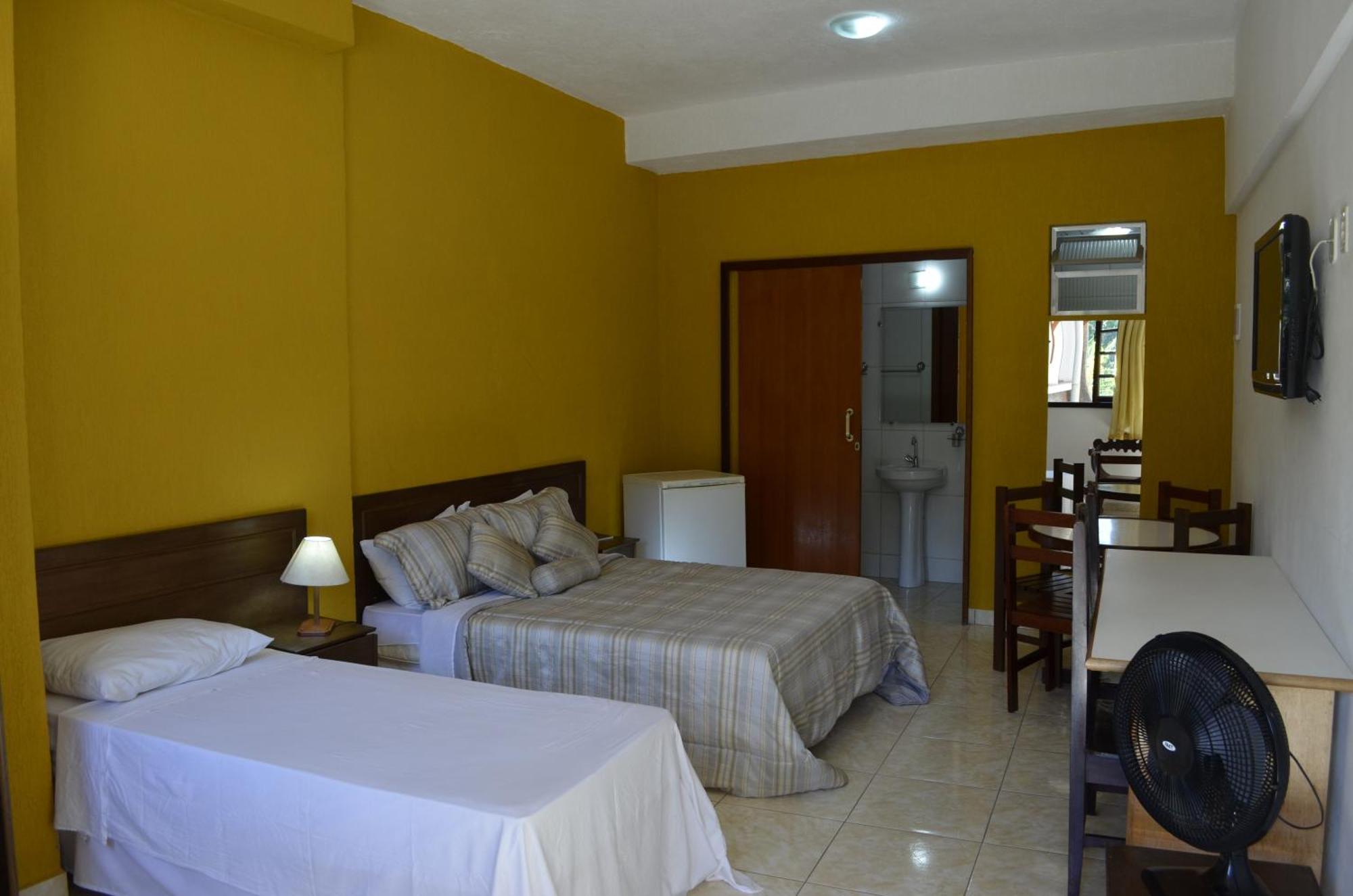 Pousada Das Rosas Miguel Pereira Habitación foto